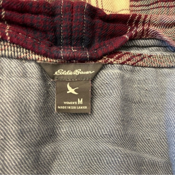 EDDIE BAUER Plaid Open Waterfall Roll-tab Top - Picture 15 of 16